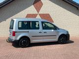 Volkswagen Caddy Kombi *Automatik*Allwetter*Bluetooth*AHK - VW Caddy Gebrauchtwagen in Mönchengladbach