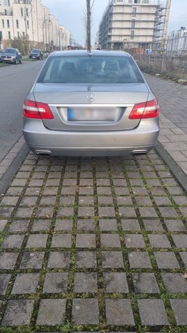 Mercedes-Benz Mercedes w212  E200 Avantgarde