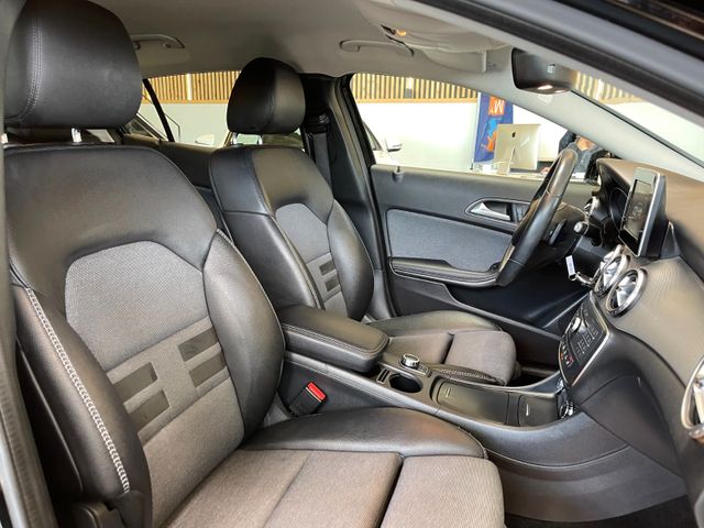 Mercedes-Benz GLA 200 7G-DCT Style *NAVI*XENON*SHZ*TEMPOMAT*