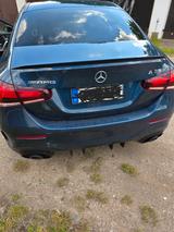 Mercedes-Benz A 35 AMG M.-AMG A 35 4MATIC DCT Limo  - blaue Mercedes-Benz A 35 AMG