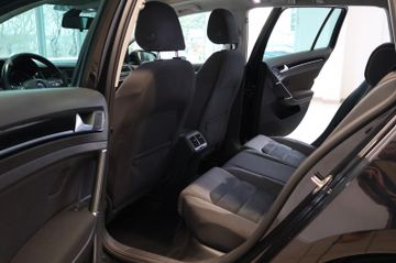 Volkswagen Golf VII Variant Highline LED Navi PanoSchiebe.