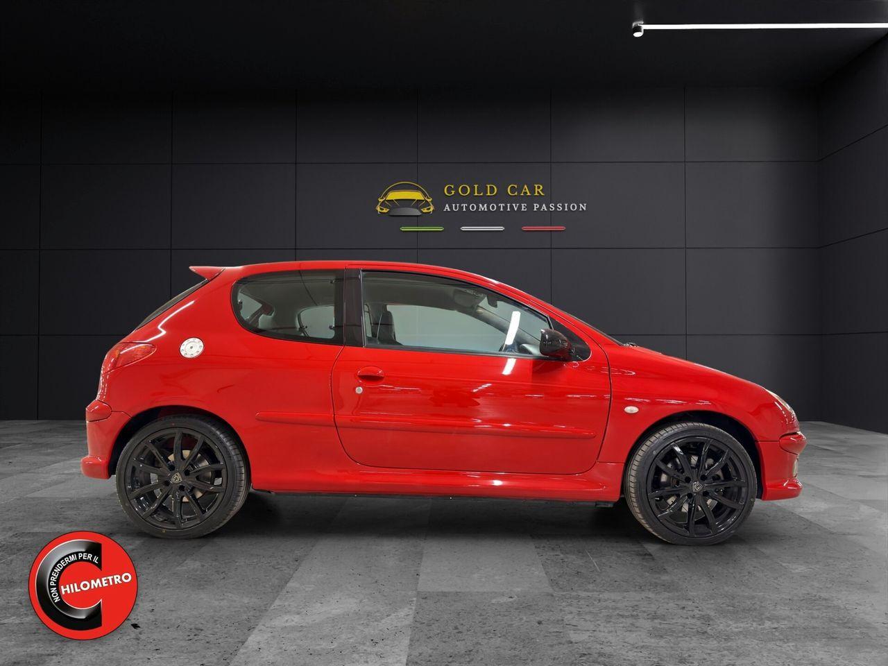 PEUGEOT 206  - RC 2.0 -177 CV - BVM - PREMIERE MAIN