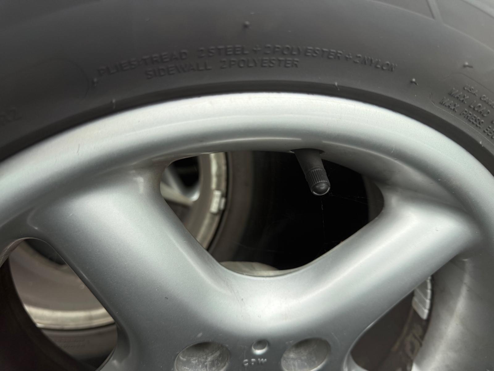 BMW 520 2010 — photo 20