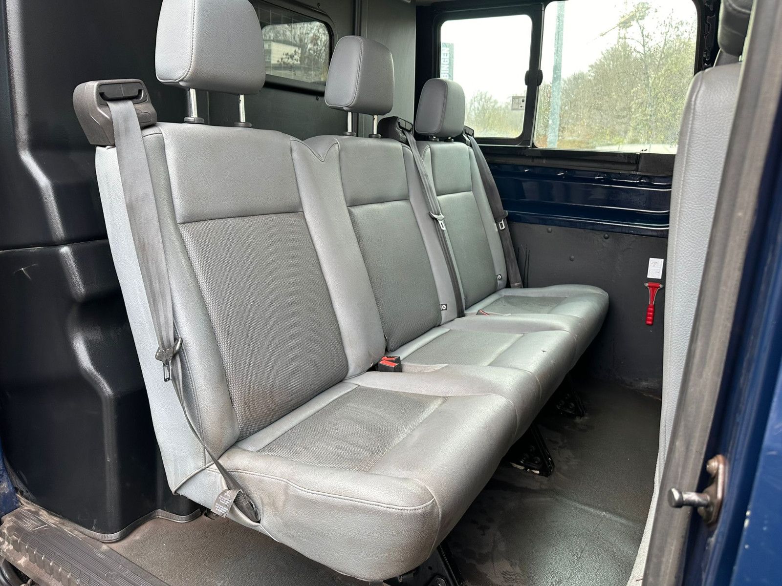 Fahrzeugabbildung Ford Transit 350 L3H2 DOPPELKABINE *6 SITZE*LEDER*