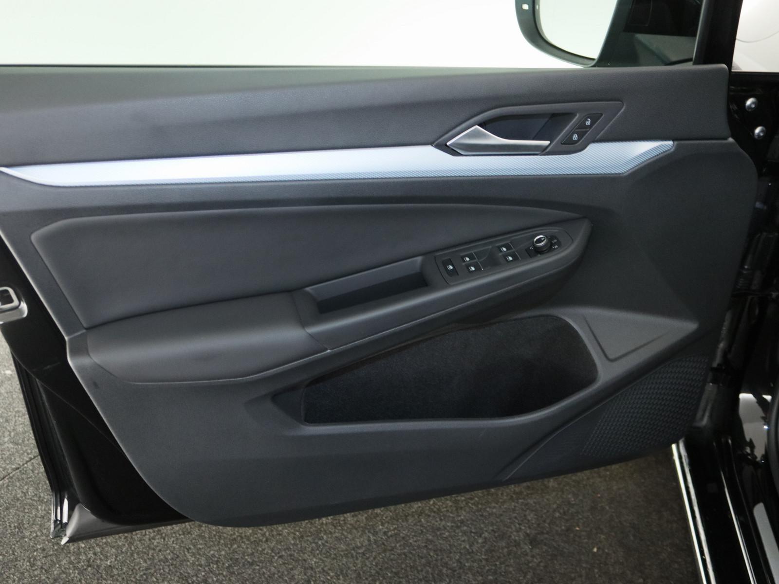 Volkswagen Golf VIII 1.5 eTSI Energy LED ACC NAVI KAMERA, миниатюра 12
