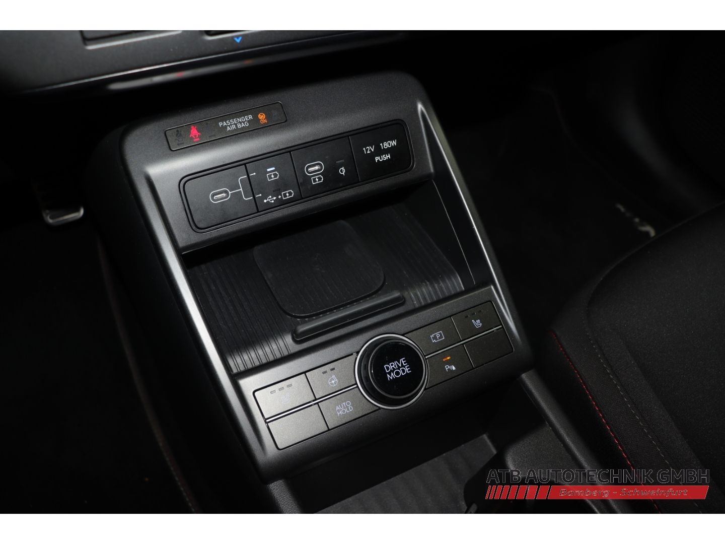 Fahrzeugabbildung Hyundai KONA Elektro N Line 65,4 kWh 2WD 218PS 98,6% SOH