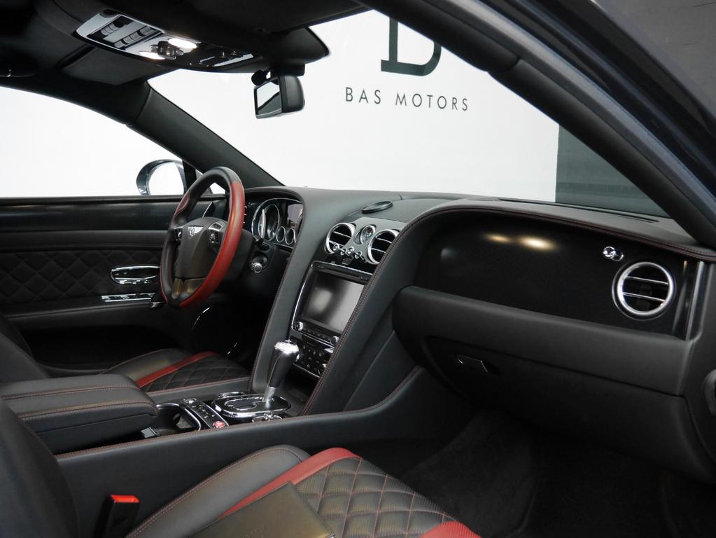 Bentley Continental Flying Spur