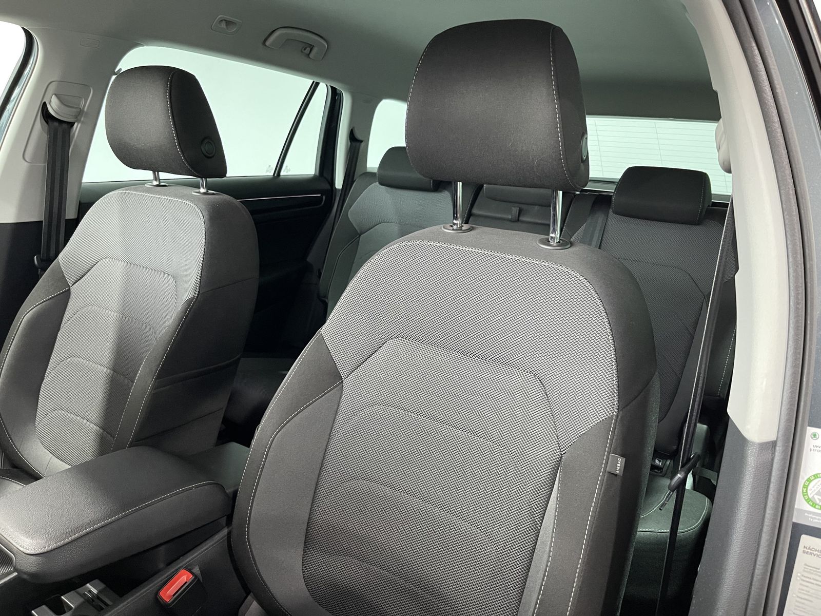Fahrzeugabbildung SKODA Kodiaq Ambition 2.0 TDI*AHK*ACC*Cam*STHZ*Navi*