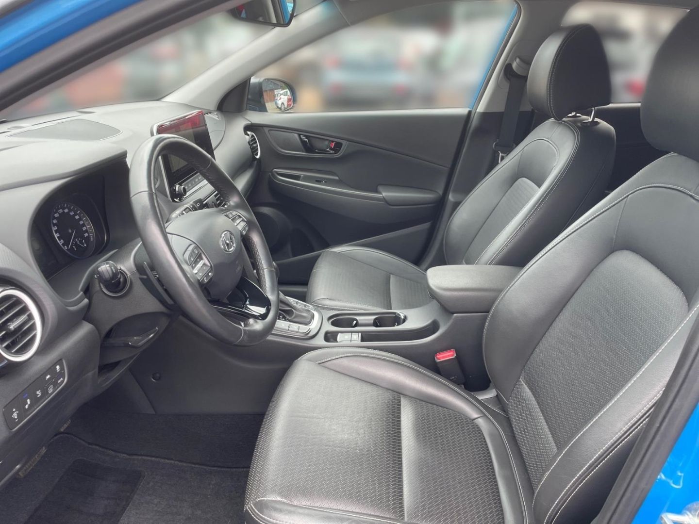 Fahrzeugabbildung Hyundai KONA 1.6T 2WD HYBRID Premium Navigation Kamera