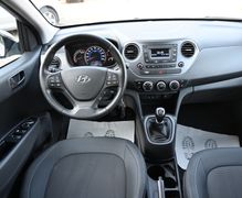 HYUNDAI i10 1.0 Trend Sitz/Lenkradheizung Klima 27tkm