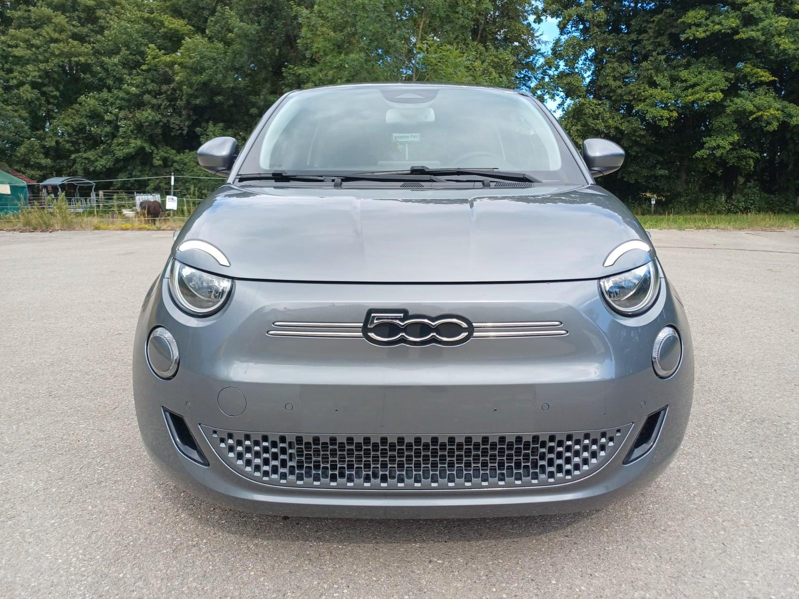 Fiat 500e 42 Comfort Style SHZ PDC RFK Lane