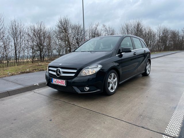 Mercedes-Benz B 180 B -Klasse  Automatik/Navi/Sport-Paket/Alu