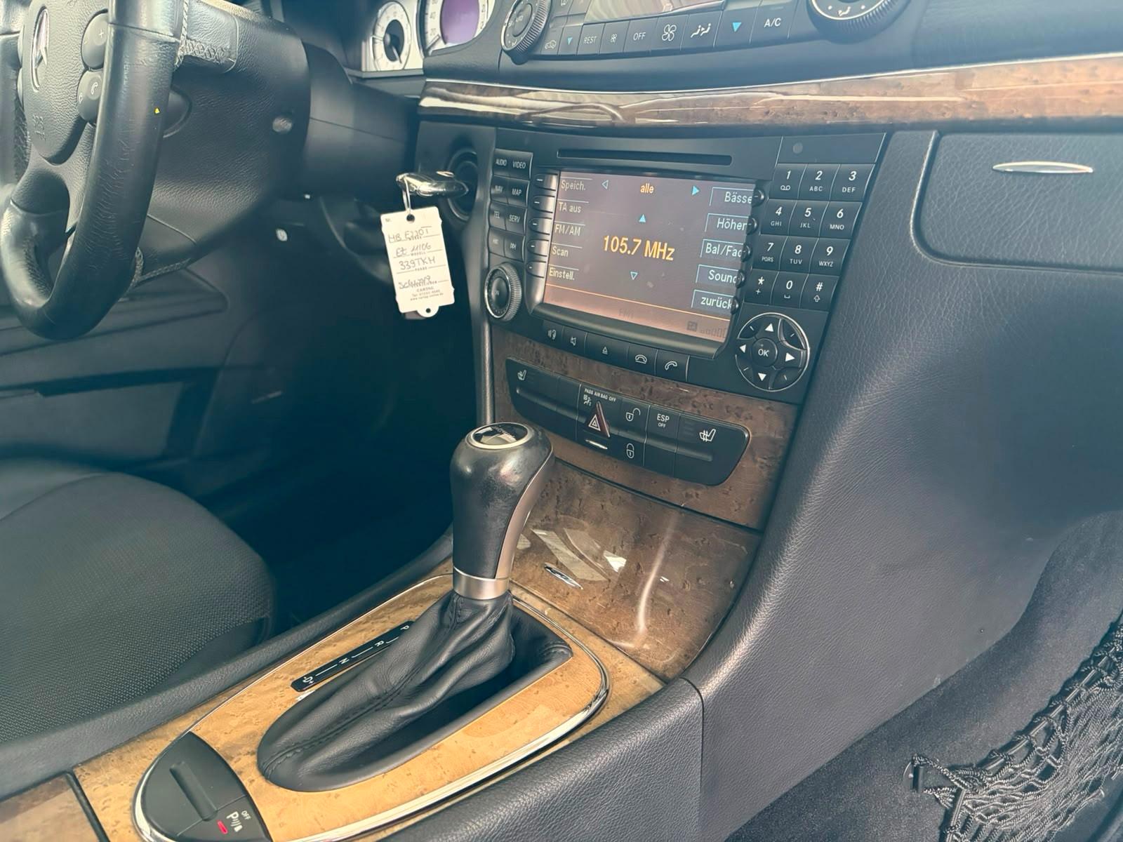 Mercedes-Benz E 220 T CDI Navigation Harman-Kardon Xenon PTS