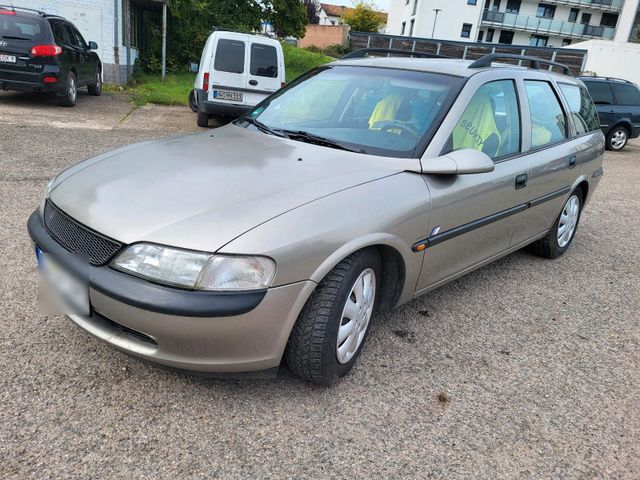 Opel Vectra 1,6 Kombi J96 bj. 1997 100PS