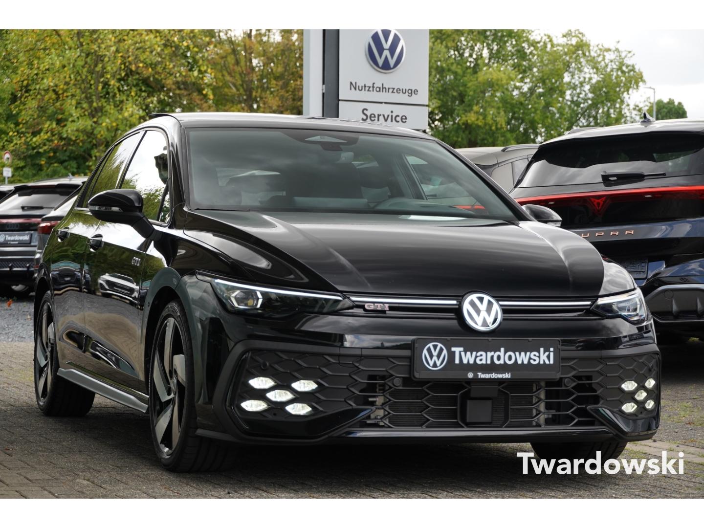Volkswagen Golf GTI Matrix AHK Pano HUD Keyless  ACC Kamera
