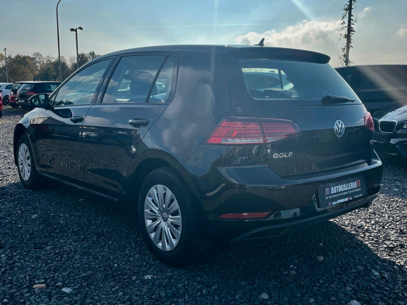 Fahrzeugabbildung Volkswagen Golf VII 1.0 TSI Lim. Trendline Klima 1.HAND SHZ