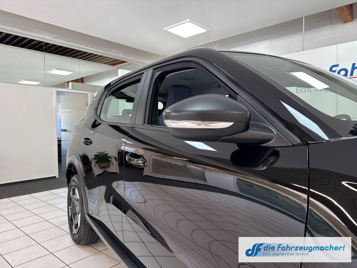 Fahrzeugabbildung Opel Frontera Electric Edition 83 kW Digitales Cockpi
