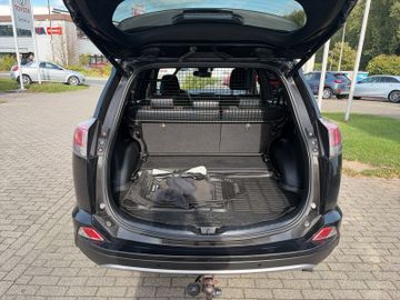 Toyota RAV 4 - 7