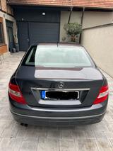 Mercedes-Benz C 180 CGI BlueEFFICIENCY ELEGANCE TÜV NEU NAVI  - Mercedes-Benz C 180: Elegance