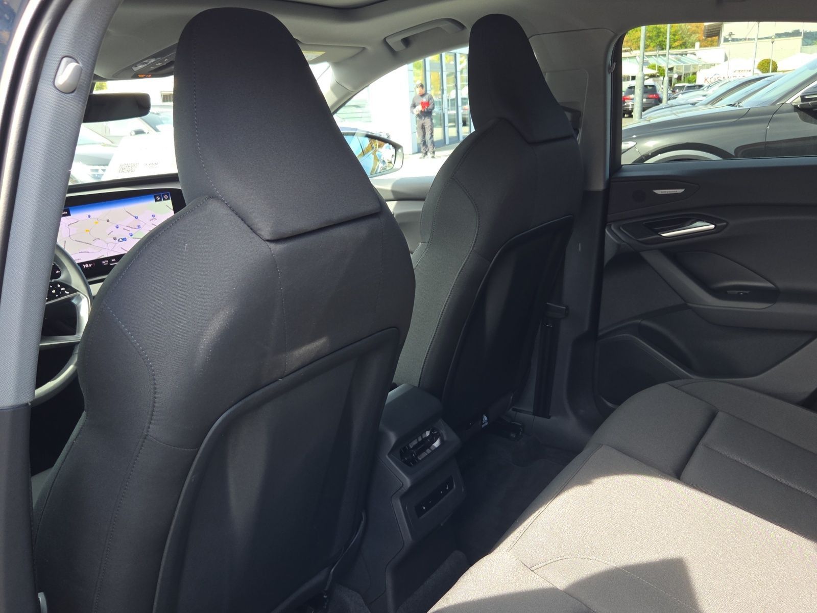 Audi Q6 Sportback e-tron qu S line Air Pano B&O AR-HU foto 16