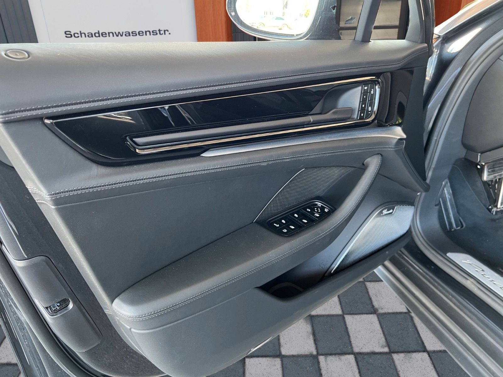 Porsche Panamera 4 S E-Hyb. Burmester Sitzbelüftung foto 17