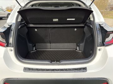 Toyota Yaris - 10