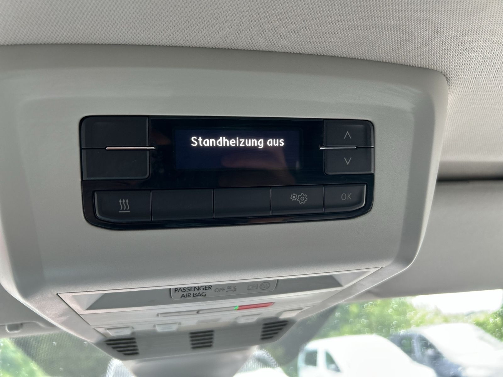 T6.1 Multivan Highline 2.0 TDI 4Motion, Navi, Zu