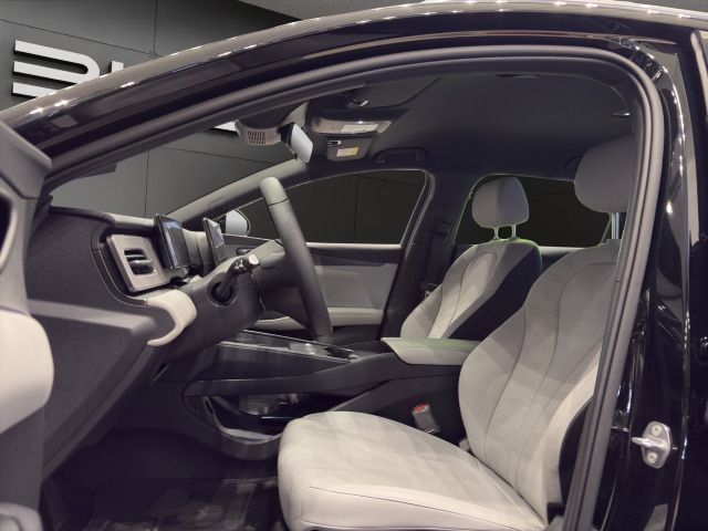 BYD SEAL 6