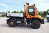Unimog U400  405/12 AHK KLIMA ZAPFWELLE vorn SFZ KOMMUN - Unimog Pritsche