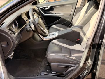 Volvo V60 - 8