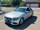 Mercedes-Benz C 250 CGI 7G*HEAD-UP*ILS*S-DACH*DISTRONIC*COMAND - silberne Mercedes-Benz C 250