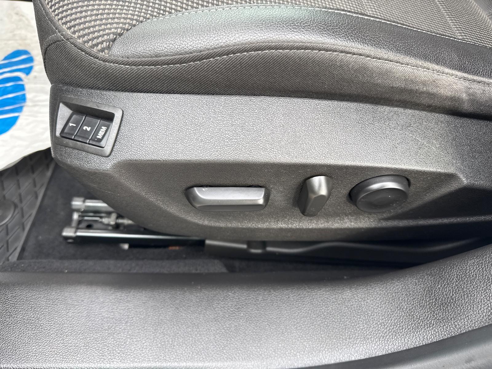 Opel Insignia 2012 — photo 19