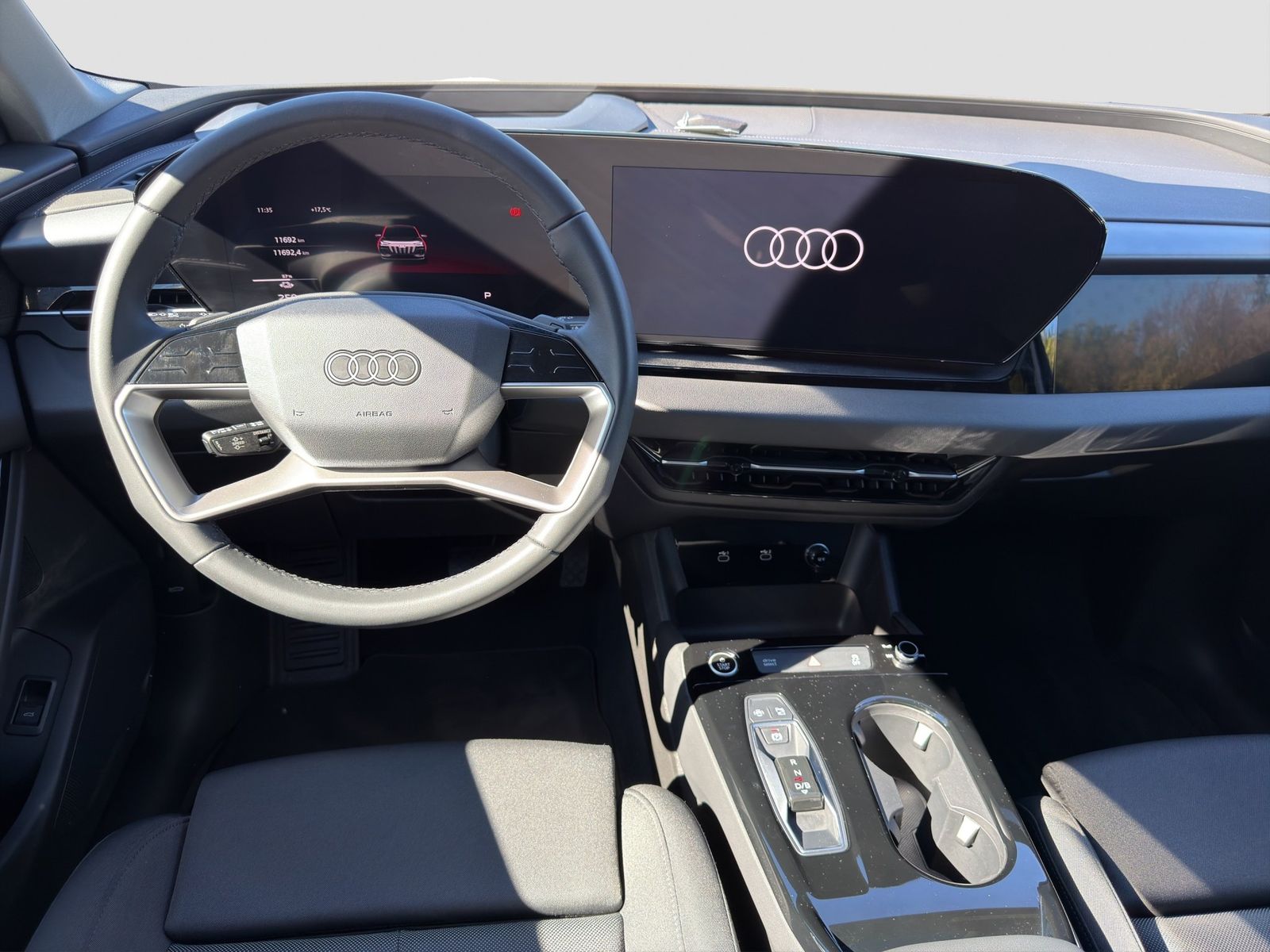 Audi Q6 e-tron - Bild 11