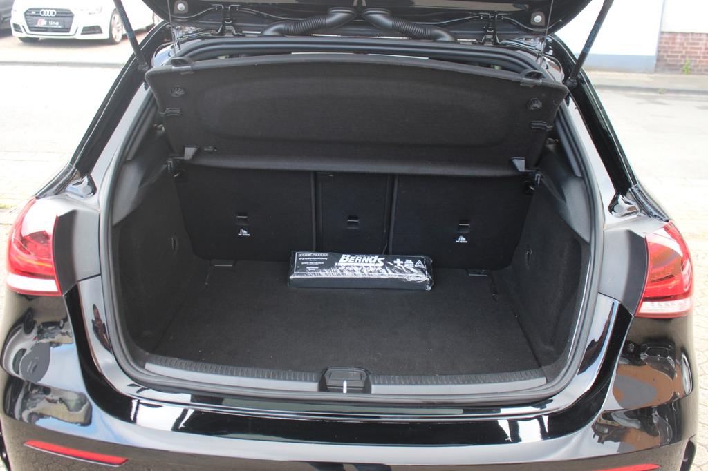 Mercedes-Benz A 35 AMG