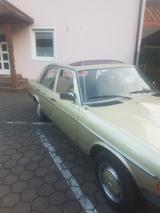 Mercedes-Benz 300 D  W123  H-Zulassung - Mercedes-Benz 300 300d mit Diesel-Antrieb