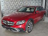 Mercedes-Benz E 220 d 4Matic All-Terrain 360° Keyless