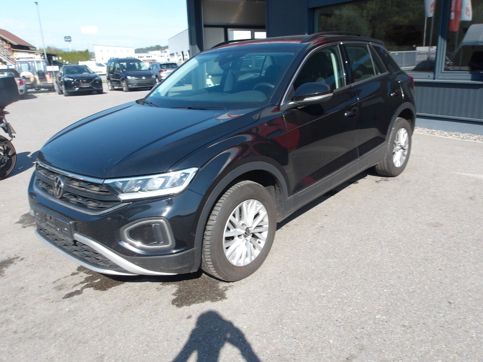 Volkswagen T-Roc Life TDI DSG EXP € 13250.-
