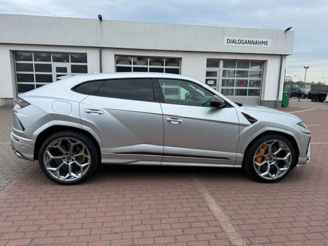 Fahrzeugabbildung Lamborghini Urus LP650 *PANO*HeUp*23**Mietkauf*