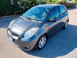 Toyota Yaris 1.4 D-4D DPF 5 porte Sol - Toyota Yaris Sol mit Diesel-Antrieb