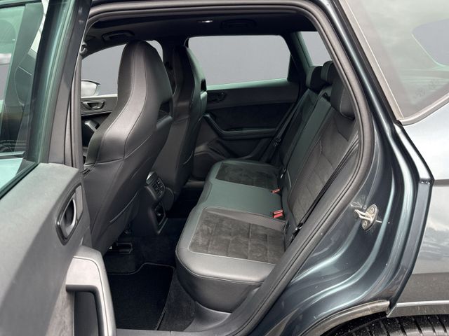 Ateca 4Drive *AHK-klappbar Navi Digitales Cockpi