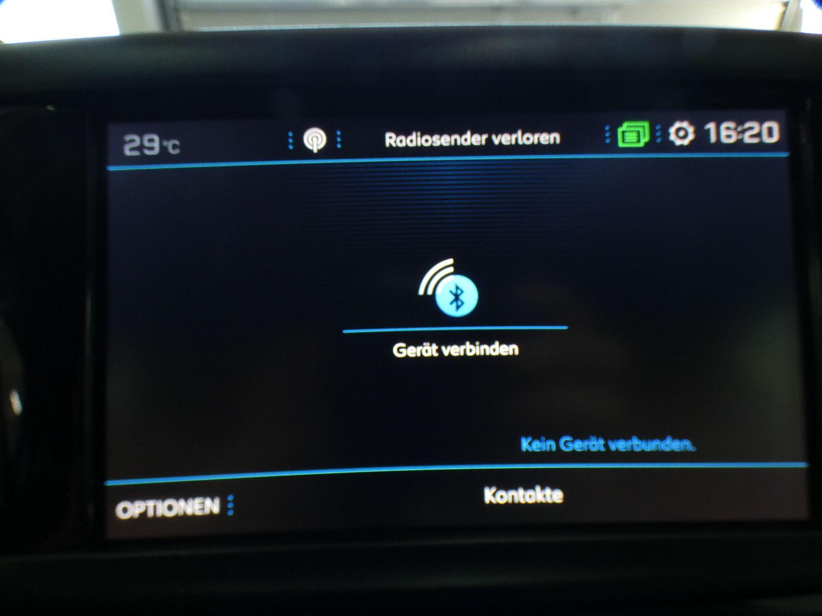 Peugeot 2008 Allure BlueHDI 120 EAT6*NAVI*MIRRIRLINK*PDC