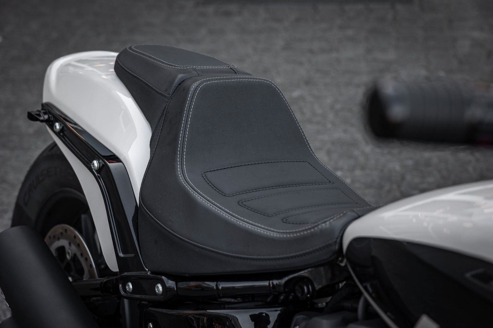 Fahrzeugabbildung Harley-Davidson FXFBS FAT BOB 140 CUI SOFTAIL - TORXSTER  JEKILL