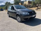 Fiat Punto 1.2i 16V cat 3 porte ELX - Fiat Punto mit Benzin-Antrieb: Elx