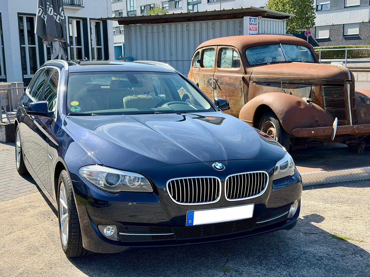 BMW 520d Touring - Standhzg, Pano, Leder n. 5Tage