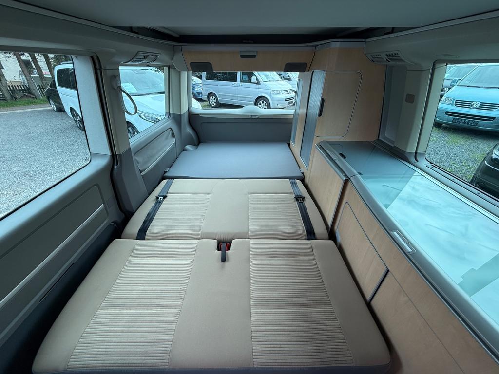 Volkswagen T5 California