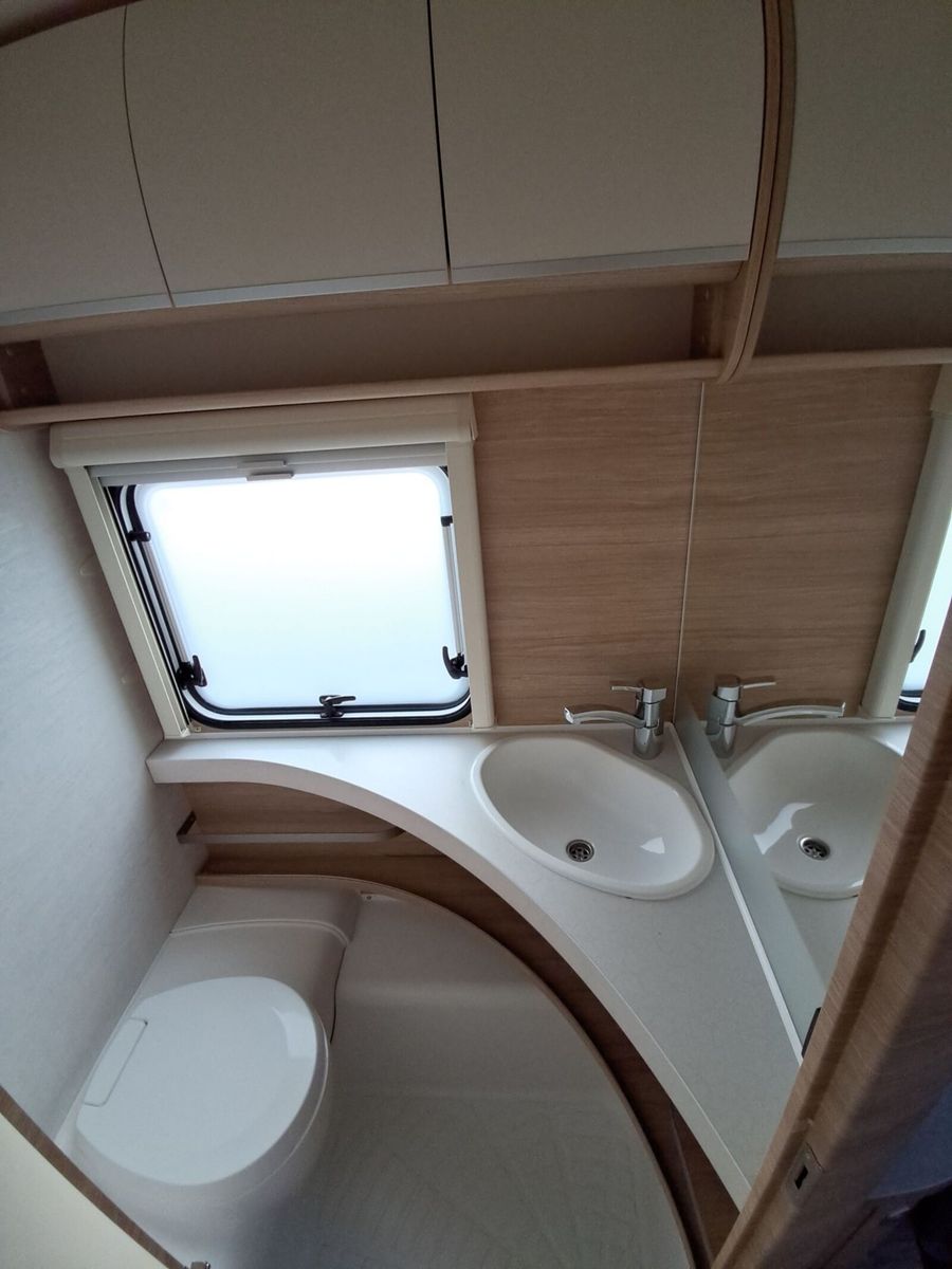 Fahrzeugabbildung Fendt Bianco Selection 515 SG Markise,Sat,Mover