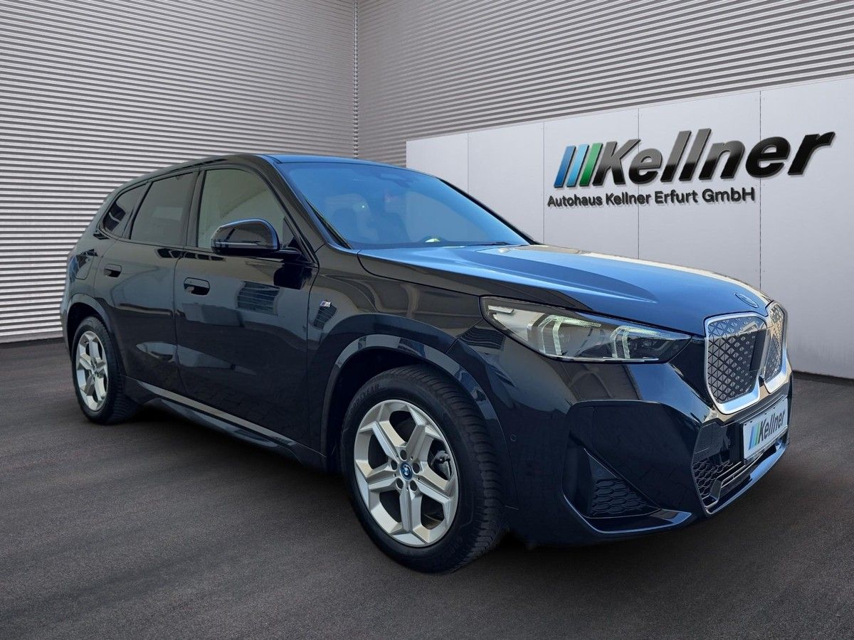 BMW iX1  xDrive30 M-Sportp.+HUD+adapt.LED+ACC+360°+ imagem 2