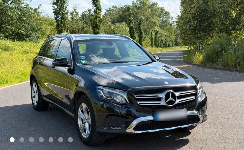 Image of Mercedes-Benz GLC 220