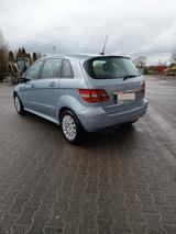 Mercedes-Benz 200 - gebrauchte Mercedes-Benz 200 aus dem Jahr 2008