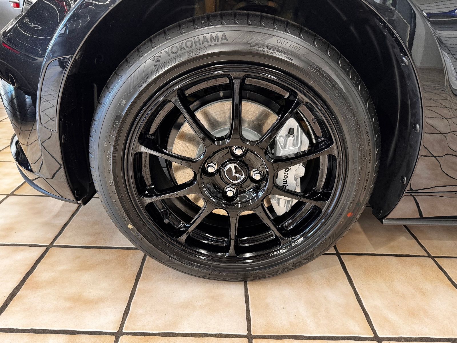 Mazda MX-5 SONDERMODELL Yakudo imagem 2